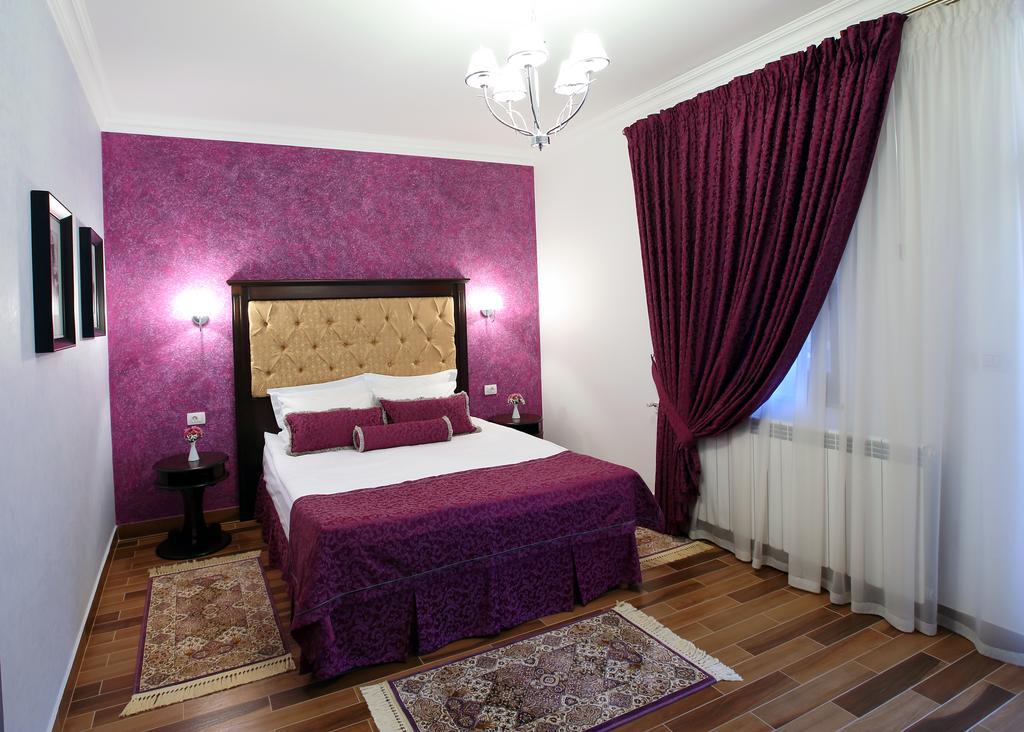 Hotel Galany Radauţi Ruang foto